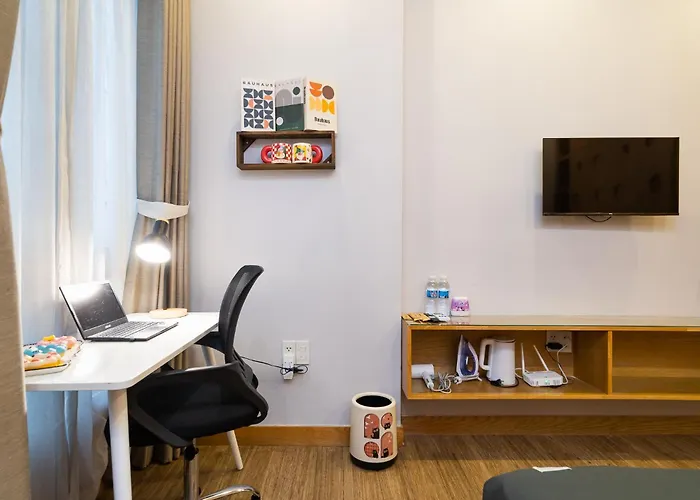 Monday Saigon Centre Homestay